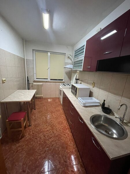 Salajan, inchiriez apartament 2 camere.